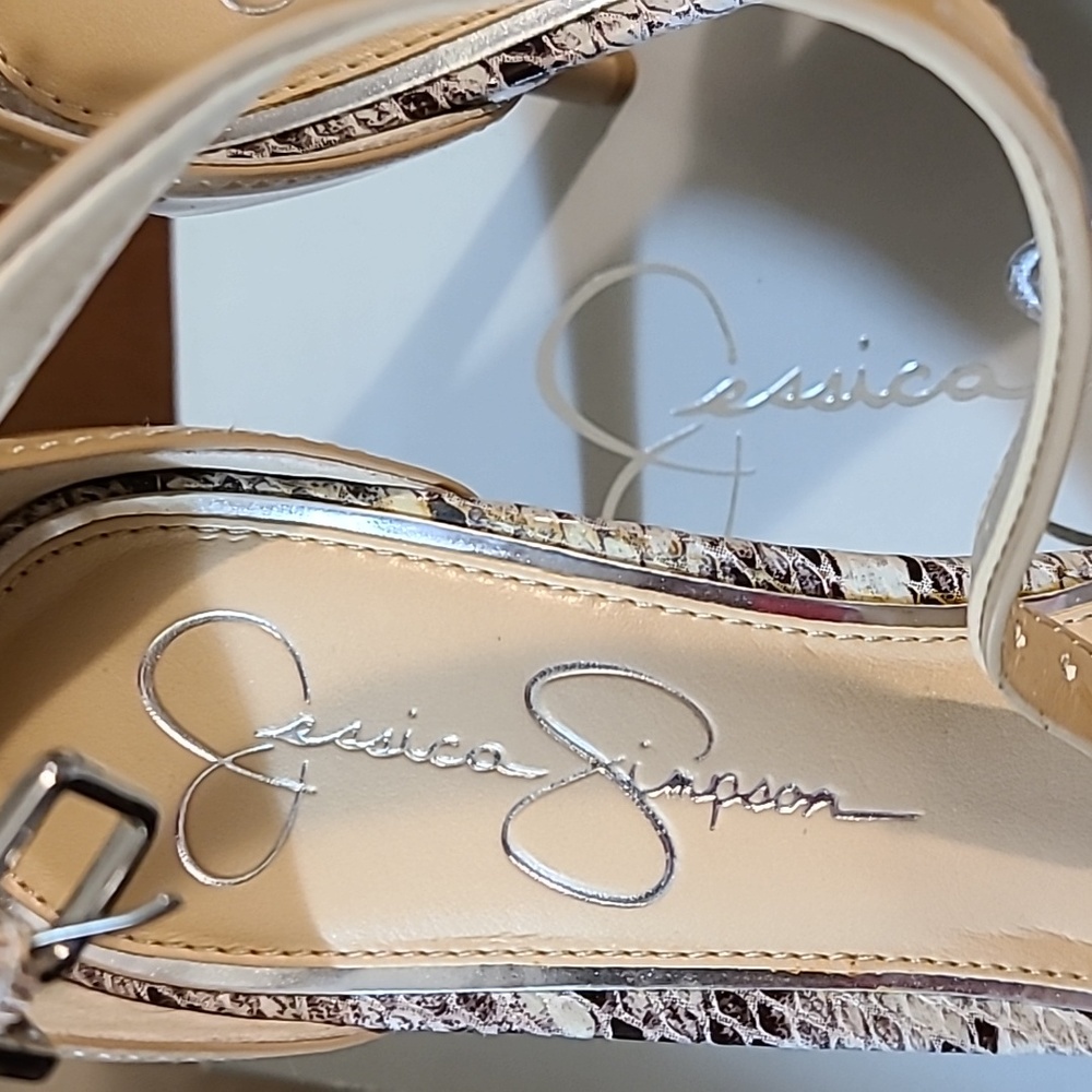 Jessica Simpson Women Heels - Picture 2 of 8
